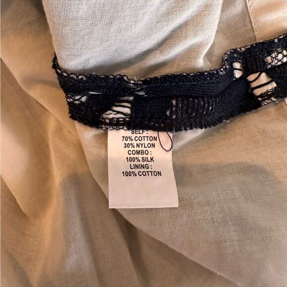 Phoebe Couture Lace Sheath Dress in Navy, Size 4 - Picture 4 of 5